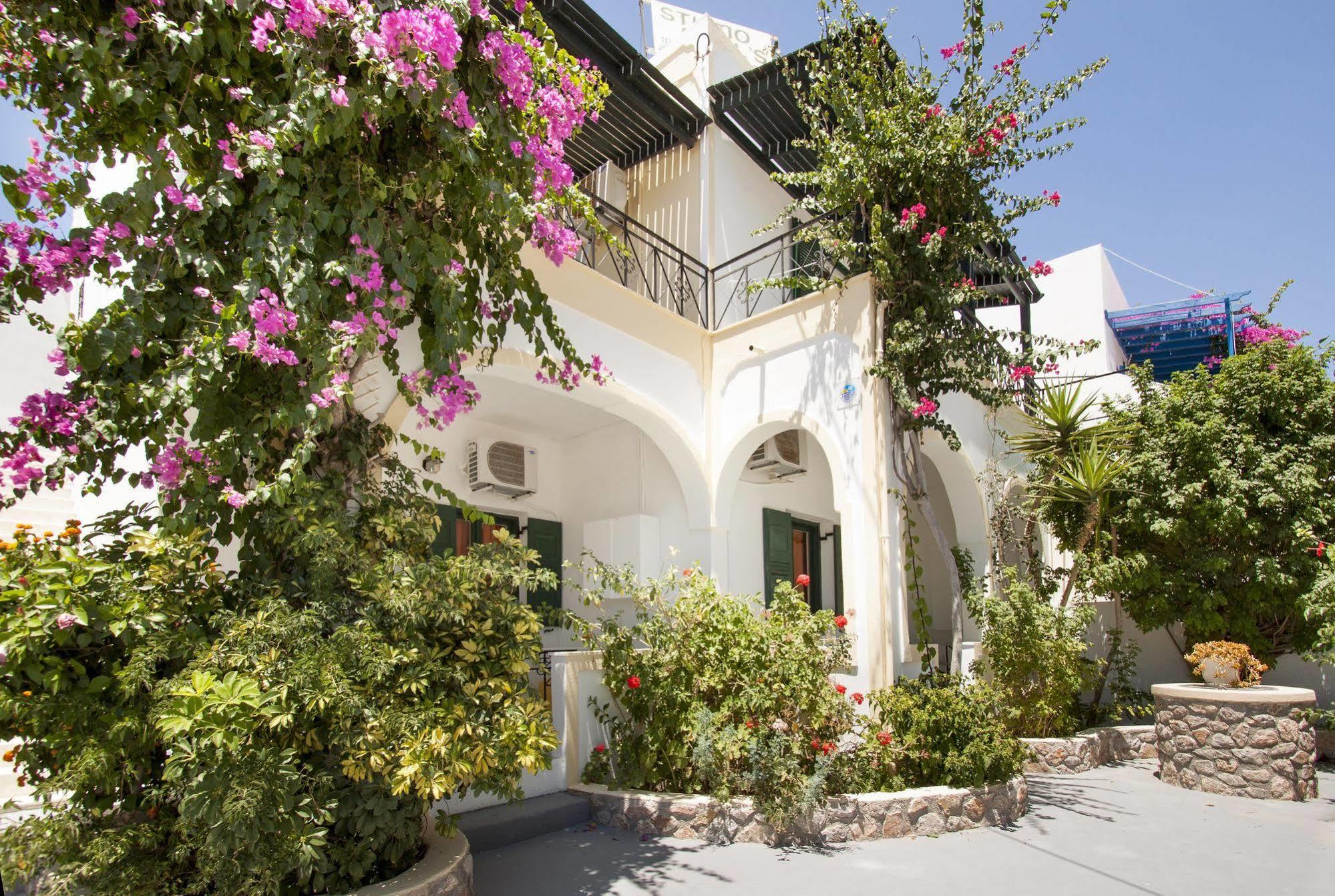 Studio Paul'S Perissa (Santorini) Exterior foto